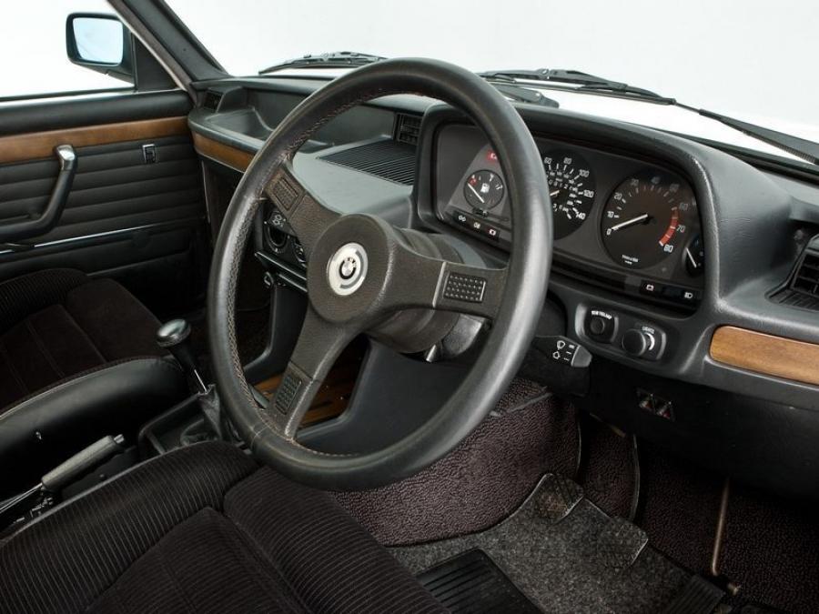  BMW M535i 1980 года  (UK) (фото 6 из 12)